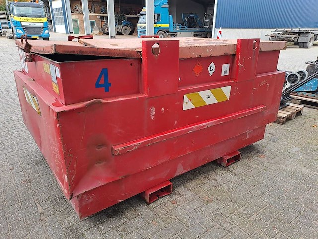 Dieseltank - tankstationapparatuur - afbeelding 1 van  3
