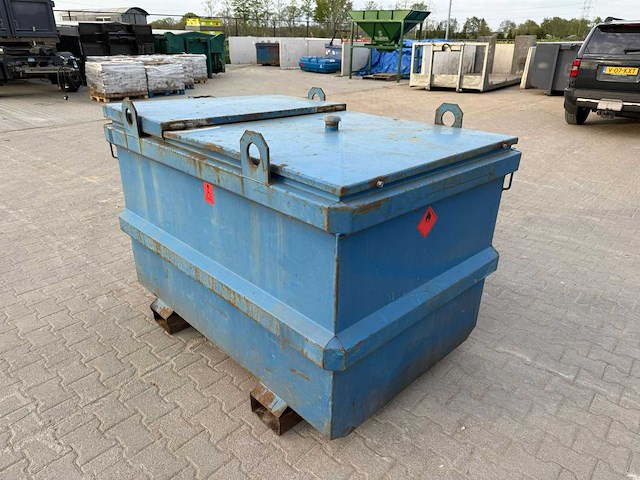 Dieseltank 995l - afbeelding 1 van  7