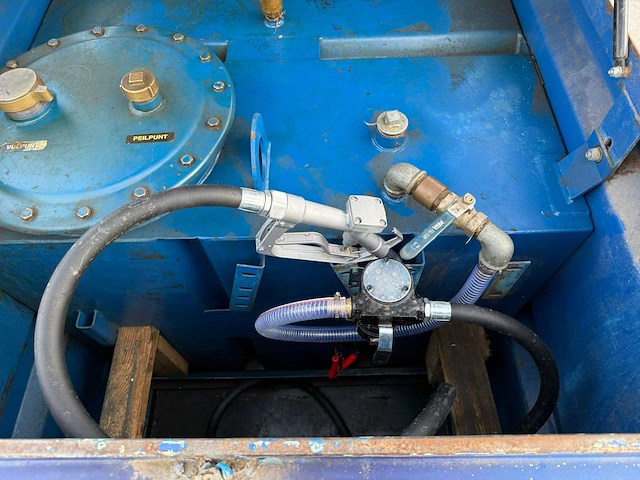 Dieseltank 995l - afbeelding 6 van  7