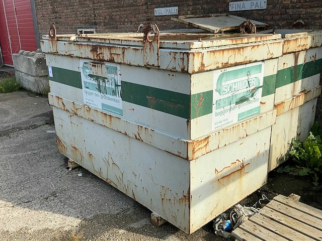 Dieseltank met handpomp (900 liter) - afbeelding 2 van  4