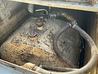 Dieseltank met handpomp (900 liter) - afbeelding 3 van  4