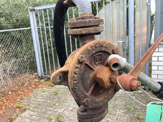 Dieseltank met lekbak - afbeelding 11 van  11