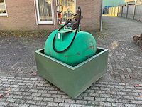 Dieseltank met lekbak - afbeelding 1 van  9