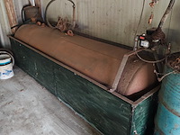 Dieseltank met opvangbak en elektrische pomp - afbeelding 1 van  3