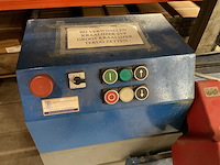 Dietech dmk 1000 elektrisch kraalijzer - afbeelding 2 van  3