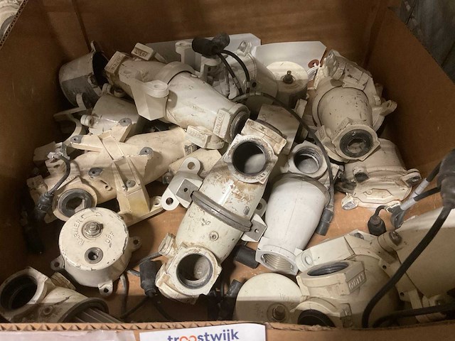 Different heater parts (6x) - afbeelding 2 van  6