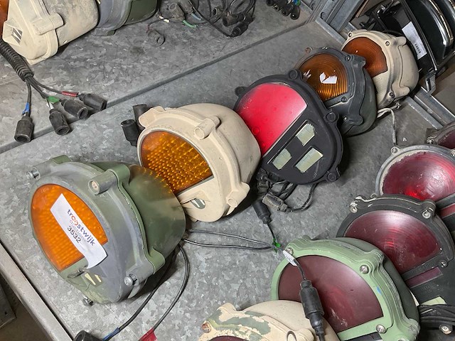 Different lights (5x) - afbeelding 1 van  2