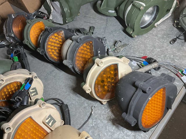 Different parking lights (6x) - afbeelding 1 van  2