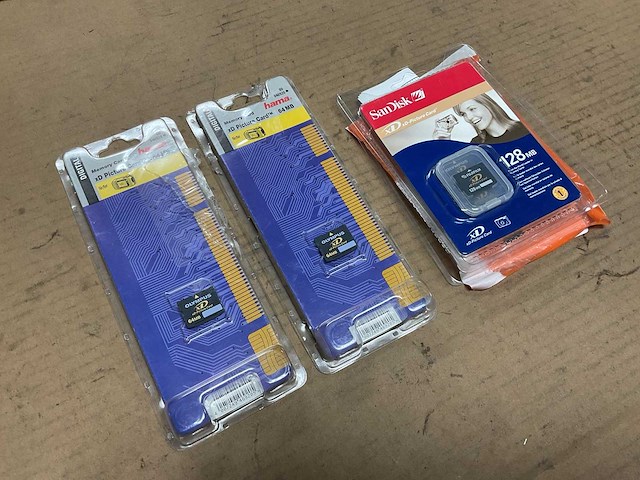 Different picture cards (3x) - afbeelding 1 van  4