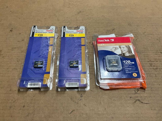 Different picture cards (3x) - afbeelding 2 van  4