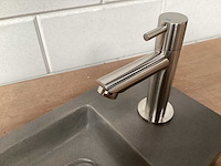 Differnz ethan toiletfontein met mat rvs garnituur, complete set - afbeelding 4 van  4