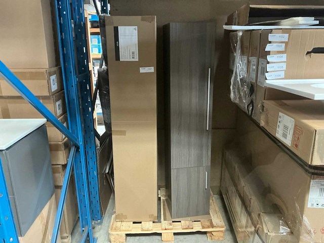 Differnz style badkamerkast hoog (2x) - afbeelding 1 van  4