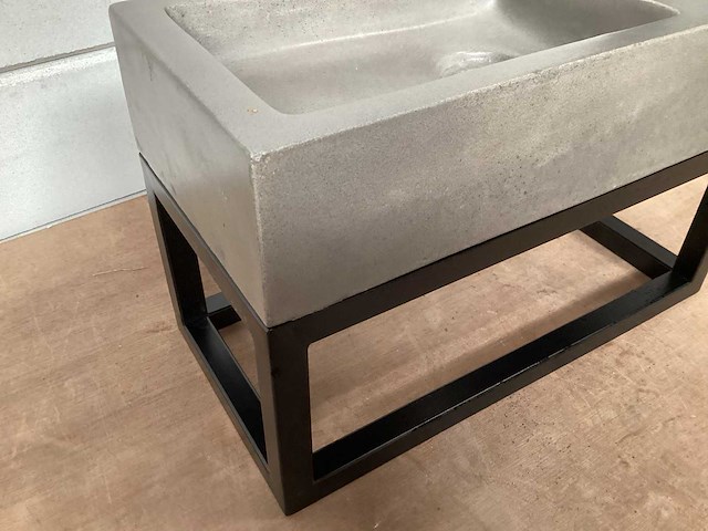 Differnz wasbak ethan concrete met ophangrek, complete set - afbeelding 1 van  2