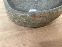Differnz wasbak lombok riverstone natuursteen - afbeelding 2 van  3