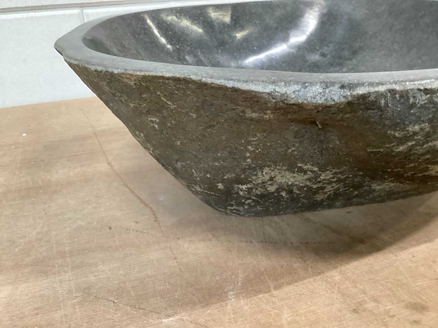 Differnz wasbak lombok riverstone natuursteen - afbeelding 3 van  5