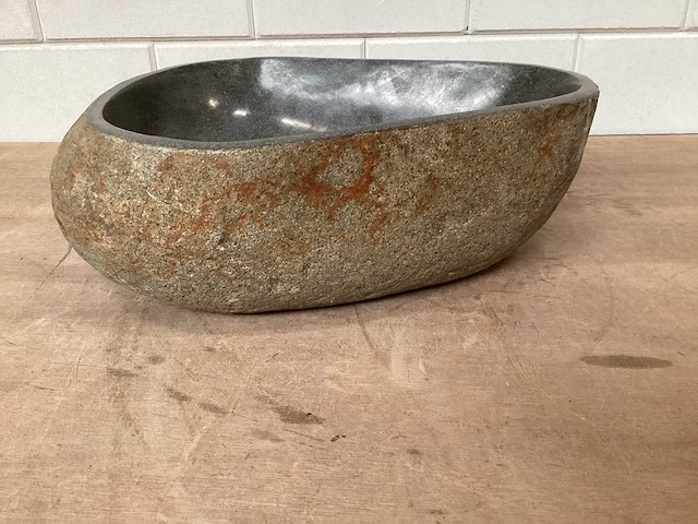 Differnz wasbak lombok riverstone natuursteen - afbeelding 1 van  5