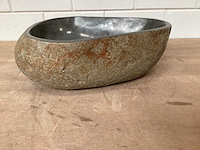 Differnz wasbak lombok riverstone natuursteen - afbeelding 1 van  5