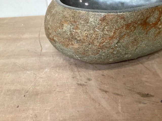 Differnz wasbak lombok riverstone natuursteen - afbeelding 2 van  5