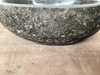 Differnz wasbak lombok riverstone natuursteen - afbeelding 1 van  2
