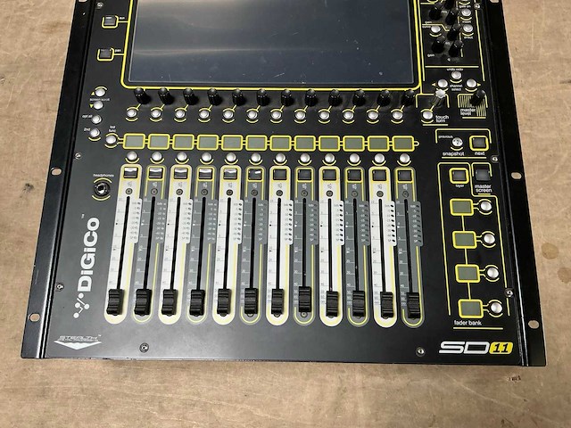 Digico sd11 digitale mengtafel - afbeelding 4 van  7