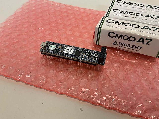 Digilent cmod a7 development board (4x) - afbeelding 2 van  3