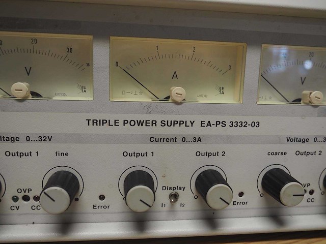 Digimess pm3006-3 & elektro automatik ea-ps 3332-03 power supply - afbeelding 4 van  4