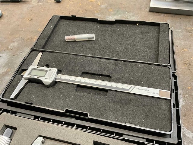 Digitaal meetgereedschap (5x) - afbeelding 7 van  11