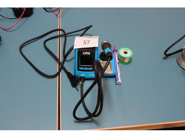Digitaal soldeerstation cfh ld221. - afbeelding 1 van  2