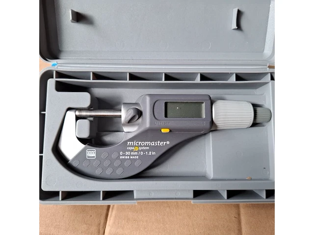 Digitale buiten micrometer micromaster, capa system 0-30mm - afbeelding 1 van  3