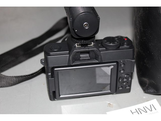 Digitale camera nbo 4k ultra hd met opbergtasje, 32 gb micro sd kaart en twee accu's. - afbeelding 2 van  3
