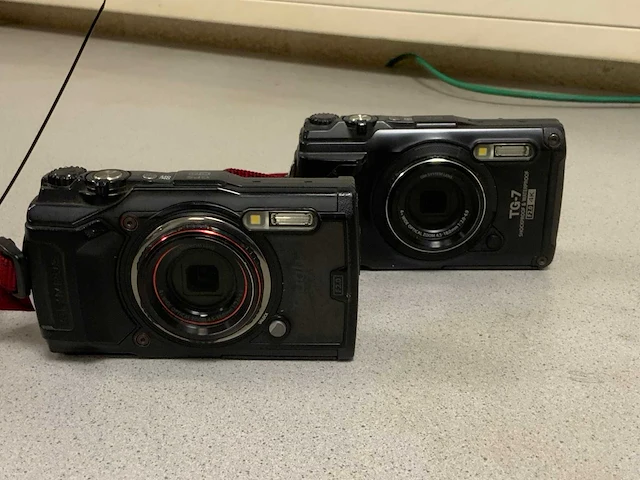 Digitale fotocamera (2x) - afbeelding 1 van  3