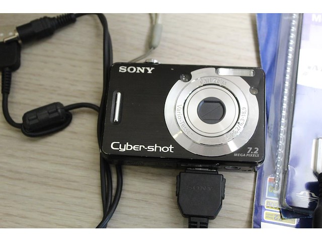 Digitale fotocamera. sony cybershot 7.2 megapixels - afbeelding 2 van  3