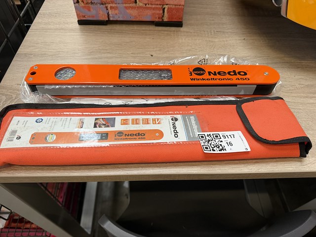 Digitale hoekwaterpas met hoes, nedo, winkeltronic 450 - afbeelding 1 van  5