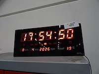 Digitale klok - afbeelding 1 van  1