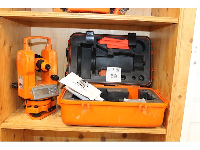 Digitale landmeter geo fennel fet 120 in koffer. - afbeelding 1 van  2