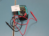 Digitale multimeter em3680 in rubberen beschermhoes. - afbeelding 1 van  2