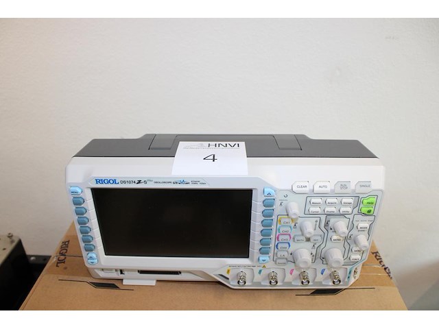 Digitale oscilloscoop rigol ds1074z-s plus - afbeelding 1 van  6
