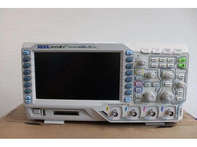 Digitale oscilloscoop rigol ds1074z-s plus - afbeelding 2 van  6