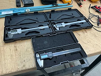 Digitale schuifmaat (3x) - afbeelding 1 van  4