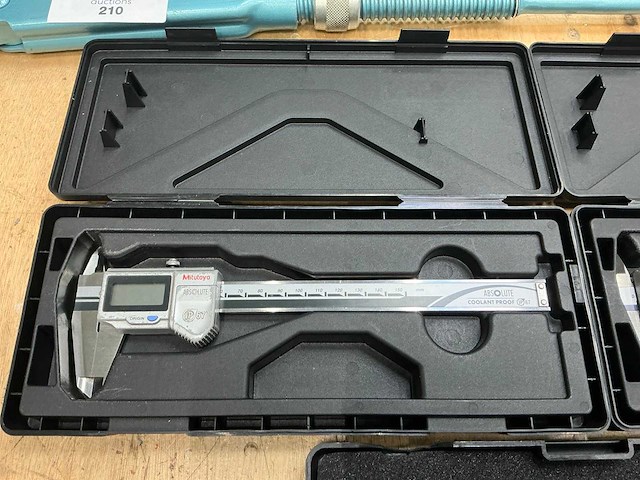 Digitale schuifmaat (3x) - afbeelding 2 van  4