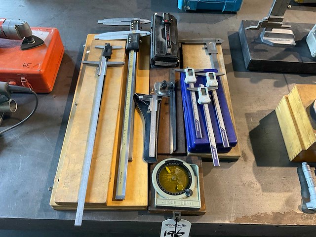 Digitale schuifmaat (9x) - afbeelding 1 van  6