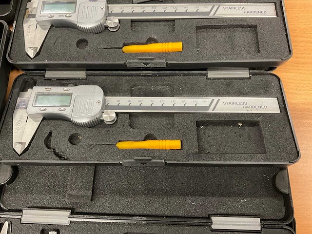 Digitale schuifmaat (9x) - afbeelding 6 van  8