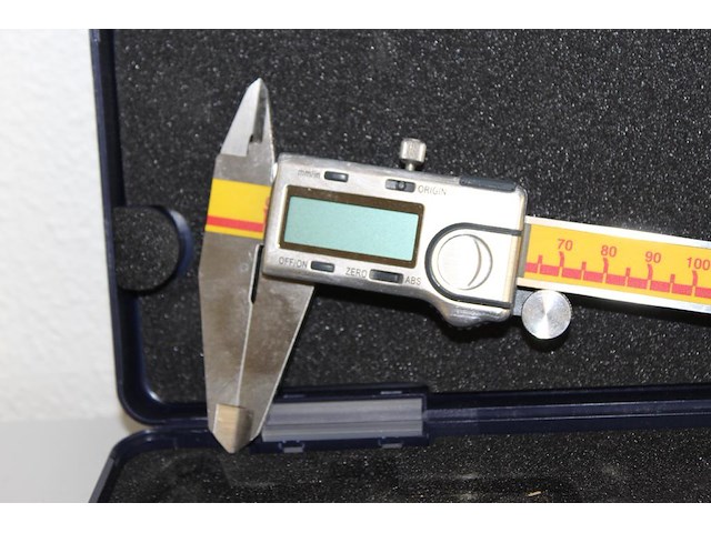 Digitale schuifmaat hogetex. - afbeelding 2 van  2