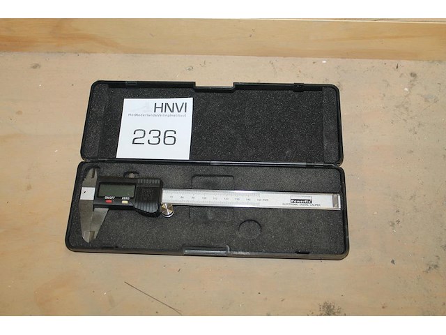 Digitale schuifmaat powerfix. - afbeelding 1 van  1