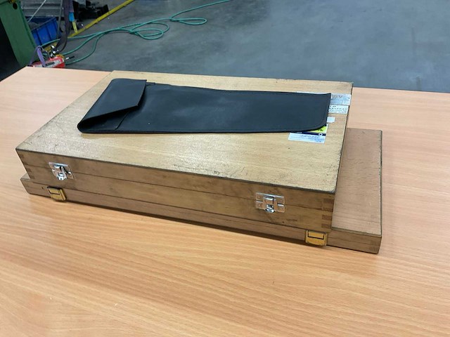 Digitale schuifmaat/binnenmeet instrument/hoekmeter - afbeelding 5 van  5