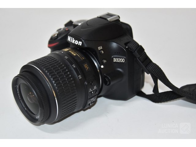 Digitale spiegelreflex fotocamera - afbeelding 8 van  10