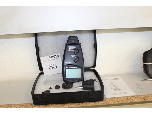Digitale tachometer. - afbeelding 1 van  2