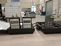 Digitale thermometer met 2x manometer comark, meriam instruments - afbeelding 1 van  14