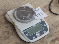 Digitale weegschaal kern. - afbeelding 2 van  2