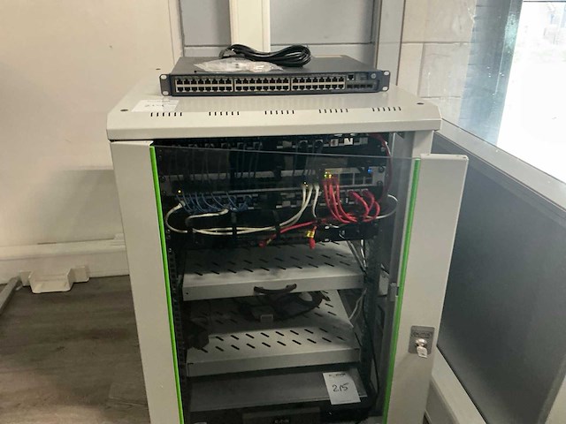 Digitus patchkast met 2 switches - afbeelding 2 van  6
